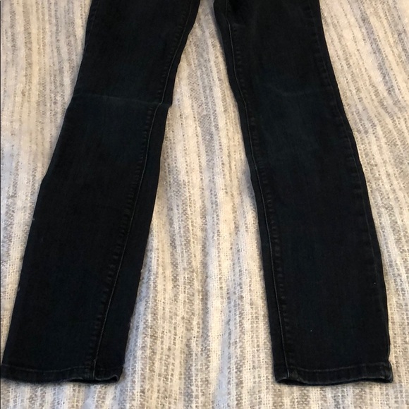 Jeans - Picture 2 of 3